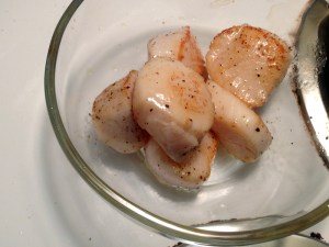 Scallops in a Bowl with Lemon Juice