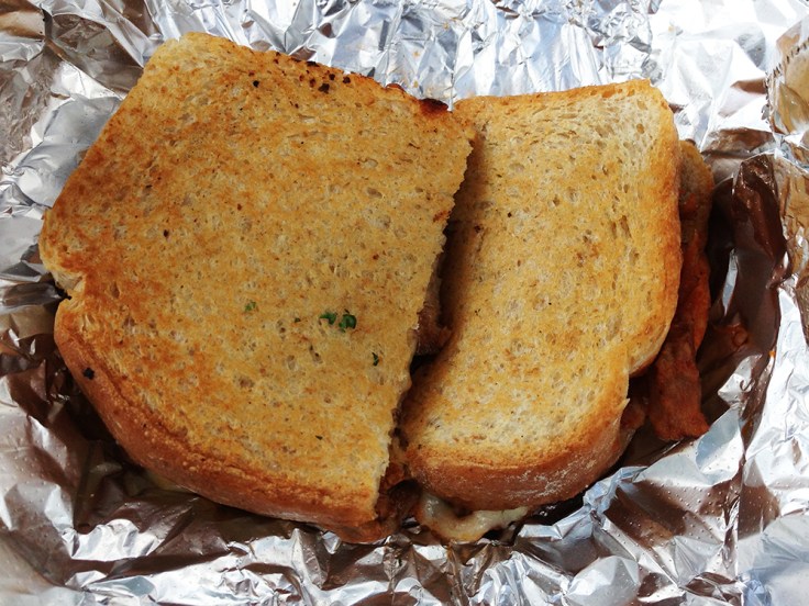 FanCheezical Grilled Cheese with Pulled Pork