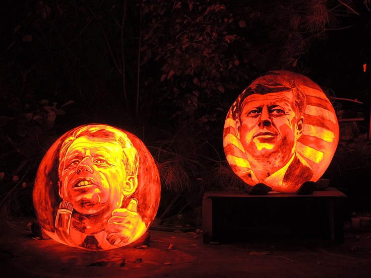 Kennedys - - Jack-o-lantern Spectacular Roger Williams Park Zoo