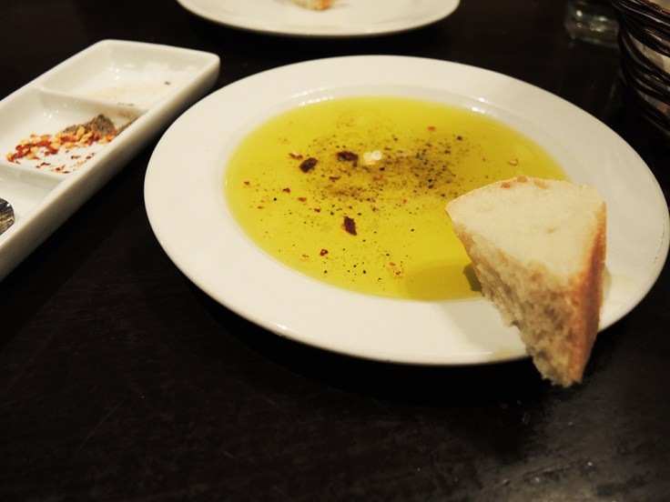 Man Fuel Food Blog - Cibo Matto - Olive Oil and Bread