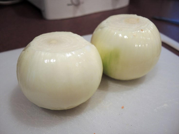 Two Large Onions - manfuelblog.com