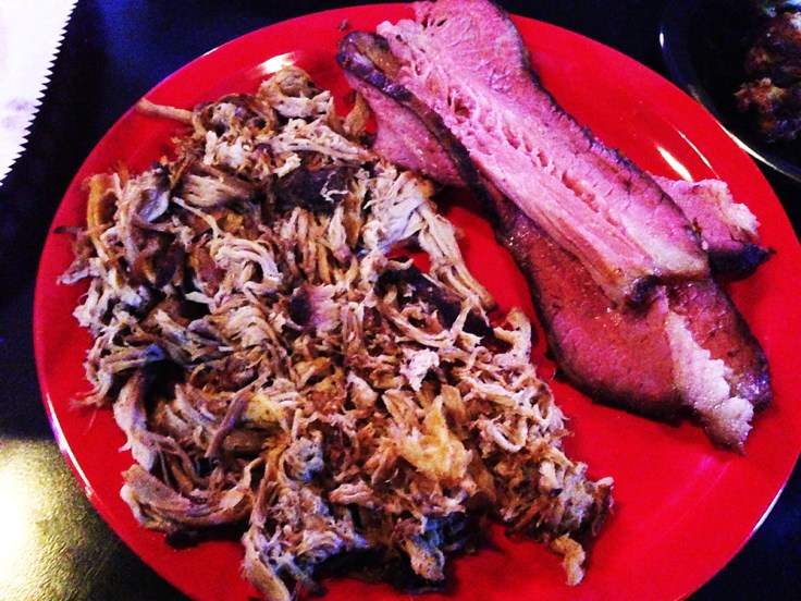 Man Fuel - a food blog - Chili Head Barbeque - West Bridgewater, MA - Brisket and Pulled Pork