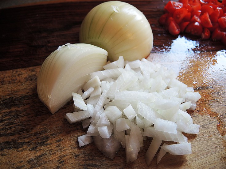 Man Fuel - food blog - Chopped Onions