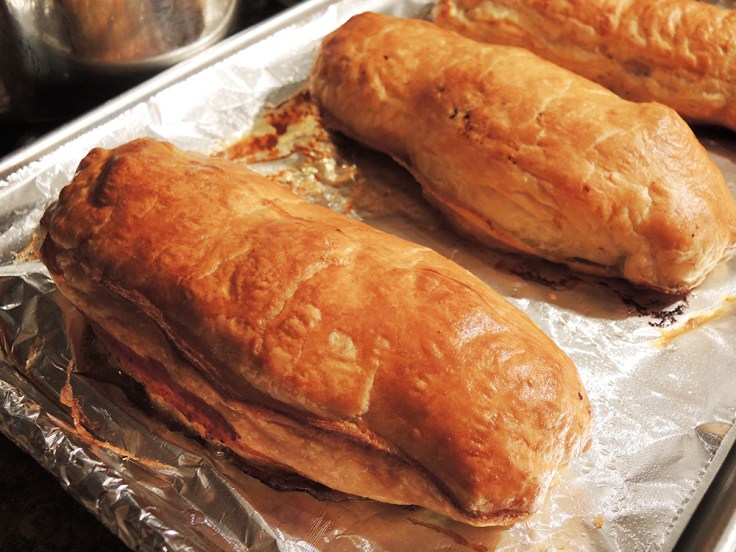 Man Fuel - Food Blog - Mini Beef Wellingtons - Full Size Fresh From the Oven