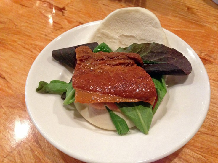 Man Fuel - Food Blog - Ken's Ramen - Providence, RI - Yaki Buta Pork Bun