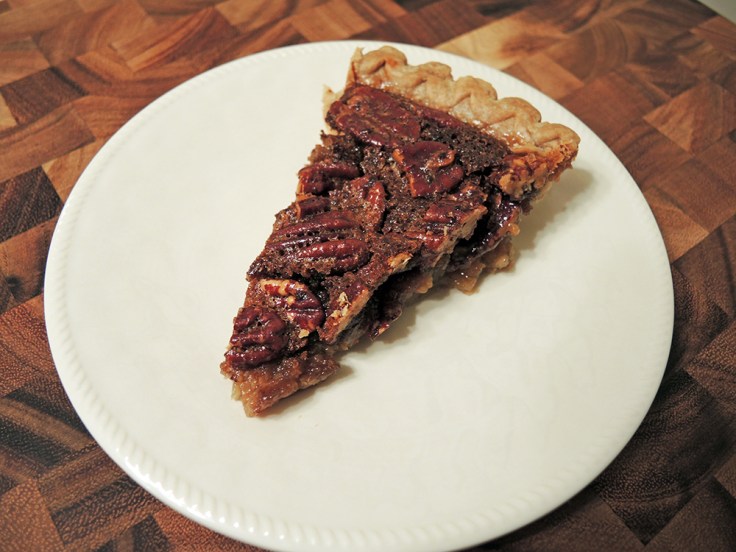 Man Fuel - Food Blog - Pecan Pie slice