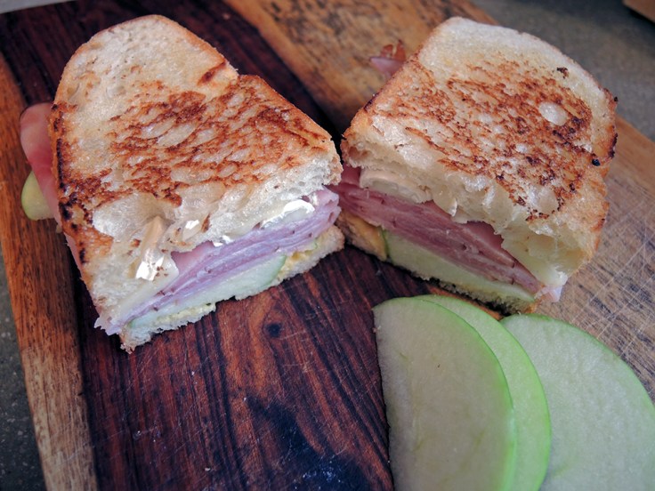 Man Fuel Food Blog - Toasted Ham, Brie, and Apple Sandwich
