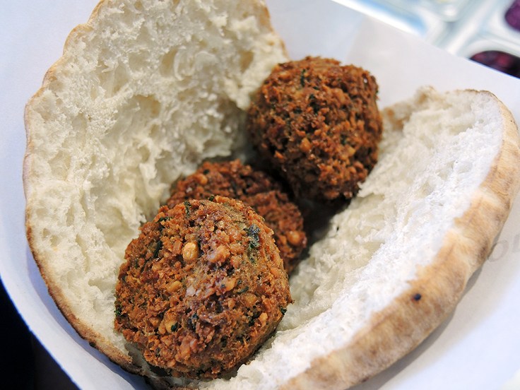 Man Fuel - Food Blog - Amsterdam Falafel Shop - Boston, MA - Small Falafel Sandwich