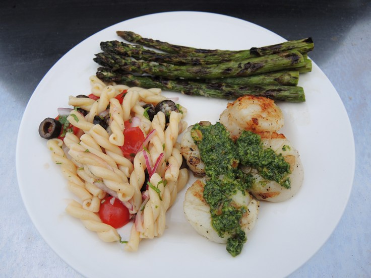 Man Fuel - Food Blog - Grilled Scallops with Cilantro Pesto