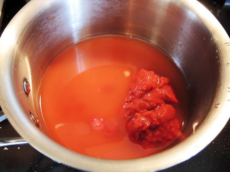 Man Fuel Food Blog - Sweet and Spicy Barbecue Sauce from Tomato Paste
