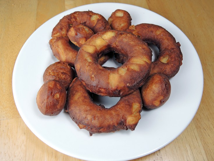 Man Fuel Food Blog - Plain Apple Cider Doughnuts