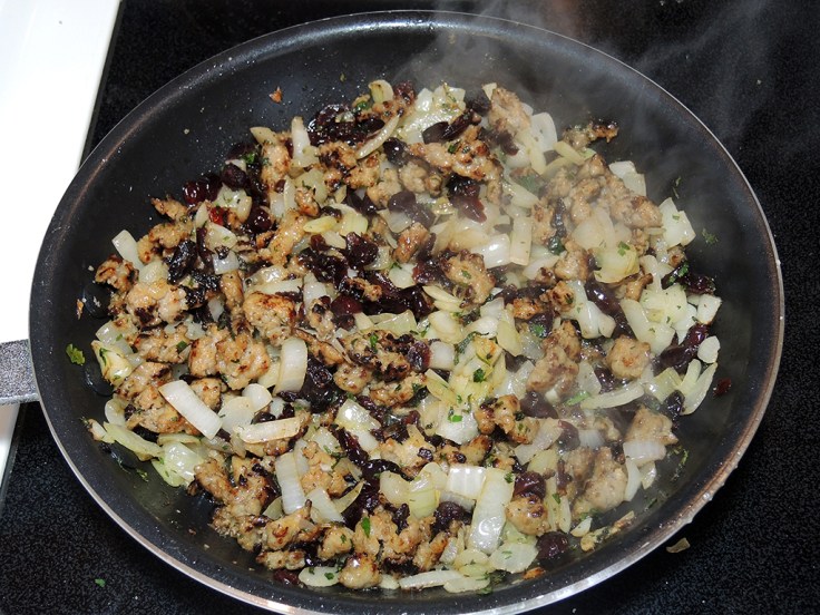 Man Fuel Food Blog - Sausage and Cranberry Stuffing Mix