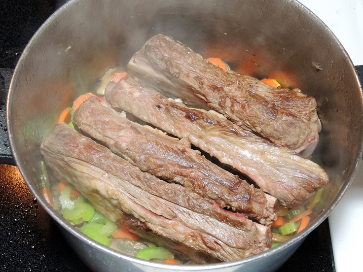 Man Fuel Food Blog - Short Ribs Over Vegetables for Beef Stew