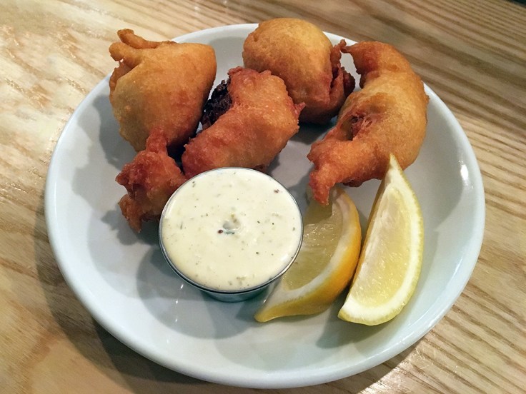Man Fuel Food Blog - Eli's Kitchen - Warren, RI - Crab Beignets