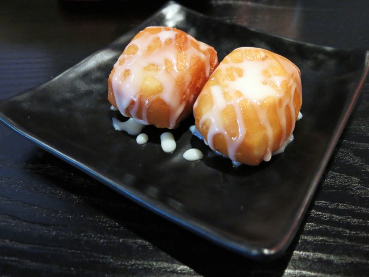 Man Fuel Food Blog - Wu Er by WOW Barbecue - Brookline, MA - Fried Dough with Icing