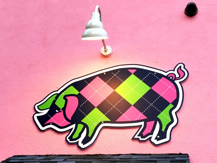 Man Fuel Food Blog - Preppy Pig BBQ - Warren, RI - Argyle