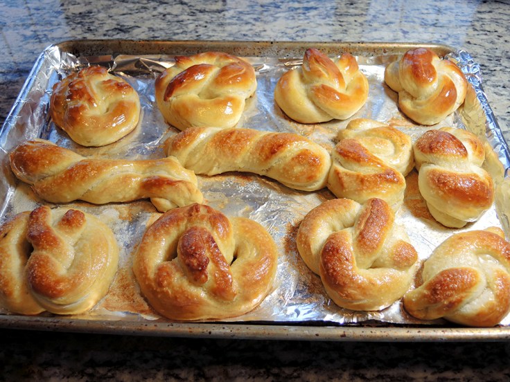 man-fuel-food-blog-buttereing-homemade-soft-pretzels-recipe