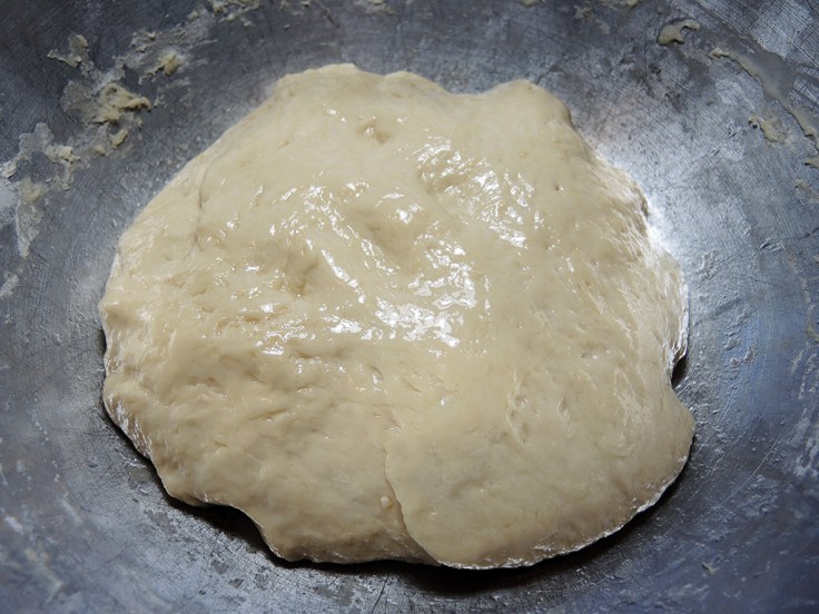 man-fuel-food-blog-soft-pretzels-recipe-oiled-dough