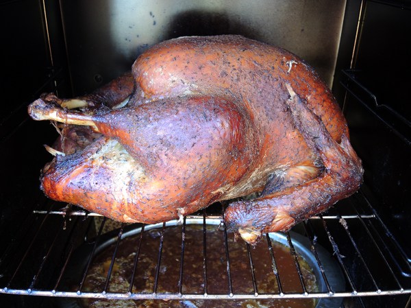 man-fuel-food-blog-dry-brined-and-smoked-whole-turkey-done-in-the-smoker