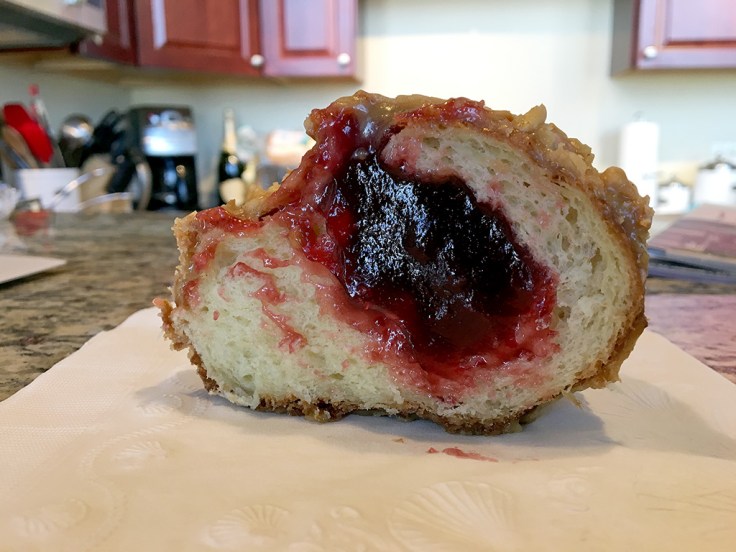 man-fuel-food-blog-knead-doughnuts-providence-ri-pb-and-j-interior