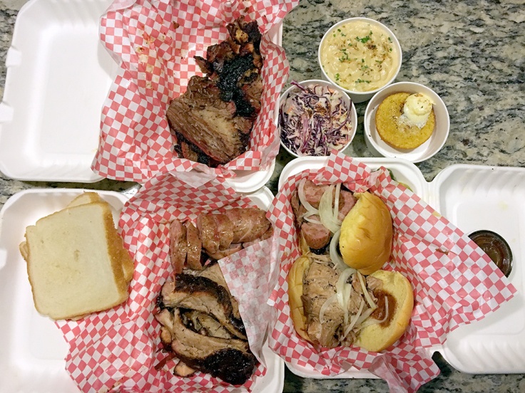 Man Fuel Food Blog - Durk's Barbecue - Providence, RI - Feast