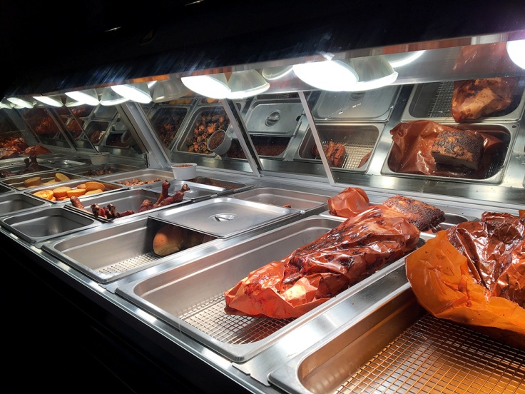 Man Fuel Food Blog - Durk's Barbecue - Providence, RI - Meat Station