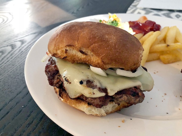 Home Is A Kitchen - Butcher Box Review - Ground Beed - Burger