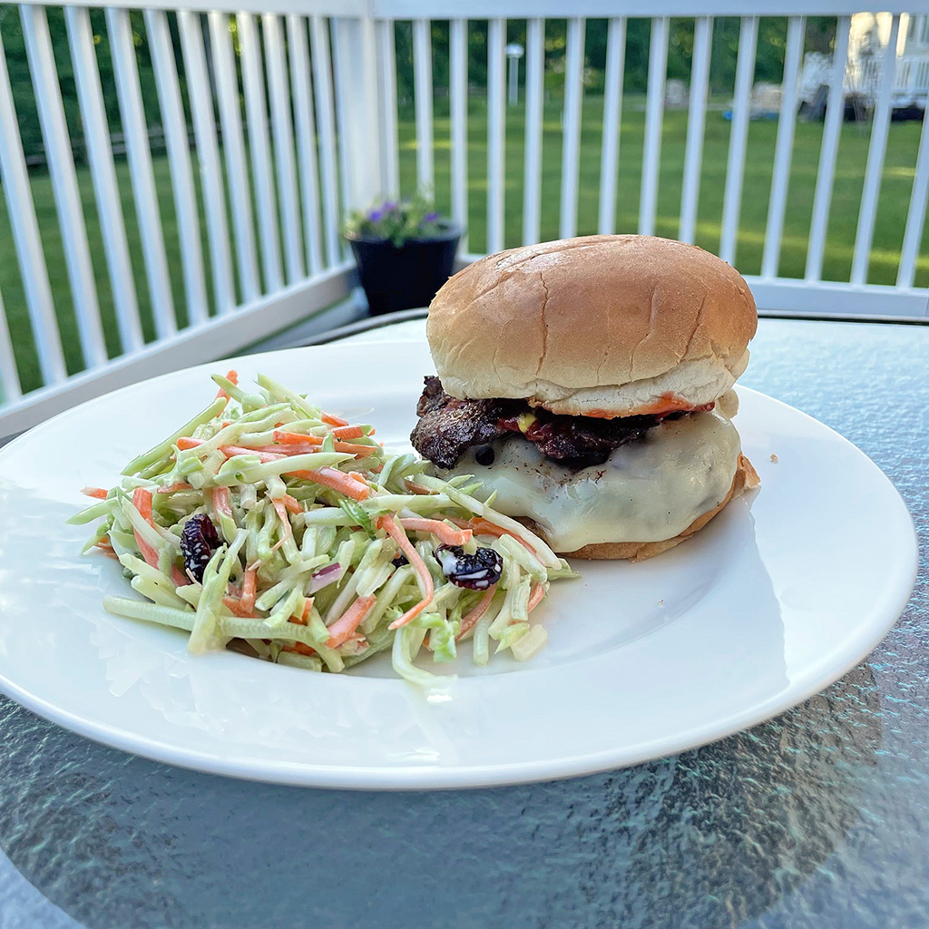 Home Is A Kitchen - Crowd Cow Review - Wagyu Cheeseburger